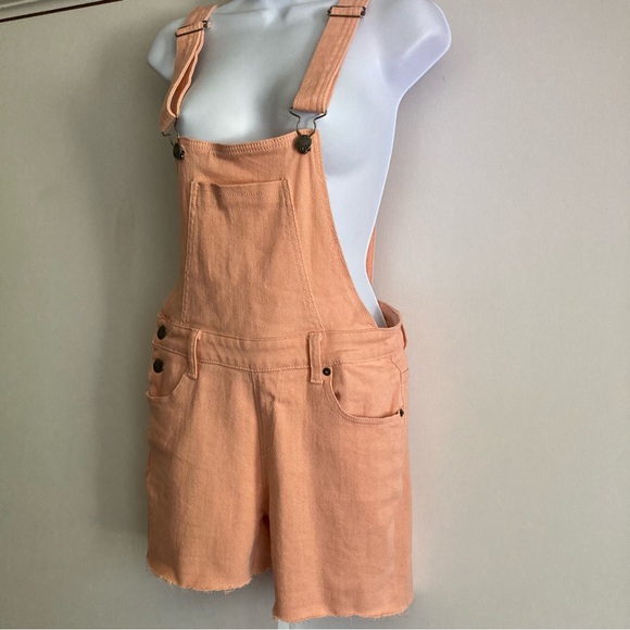 Liquor N Poker Peach Pink Shortalls Short Overalls, Sz 10 - Picture 5 of 10
